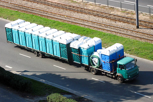 Best Portable restroom trailer rental  in Chillicothe, OH